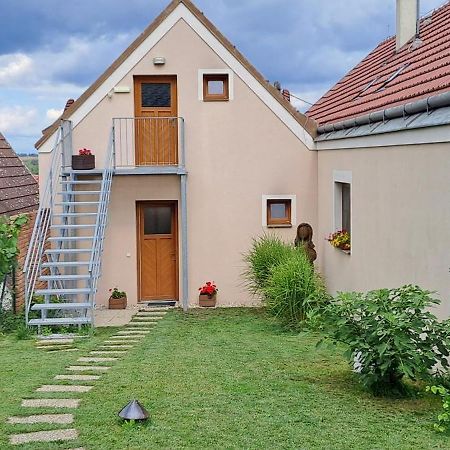 U Jecminka Villa Hlohovec Bagian luar foto